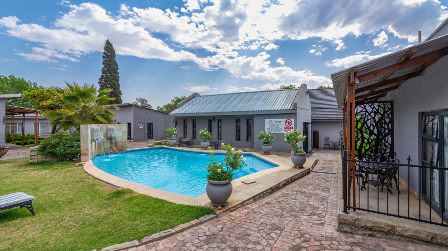 10 Bedroom Property for Sale in Panorama Free State